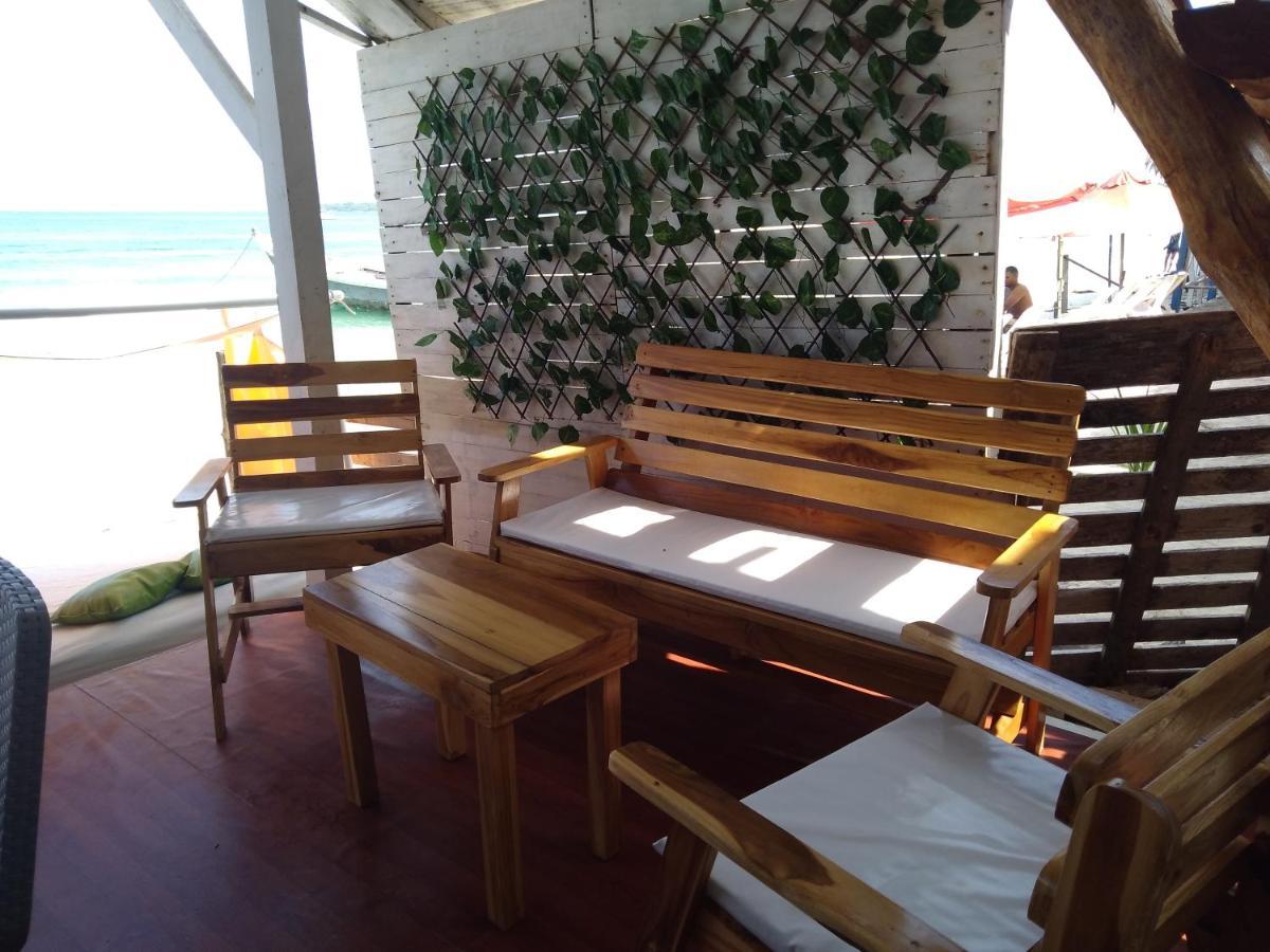 Posada Donde Uriel Playa Tranquila Otel Pendales Dış mekan fotoğraf